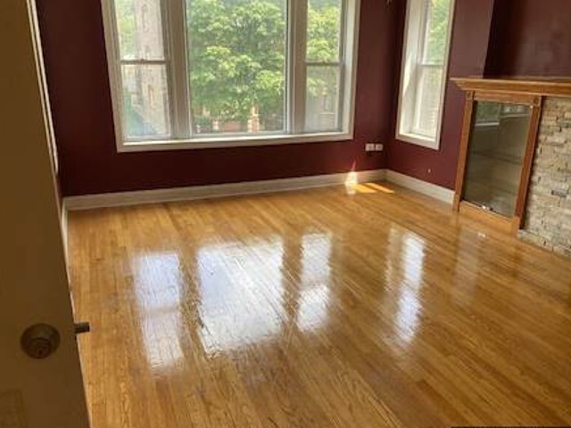 8032 S Dobson Avenue, Chicago, IL 60619