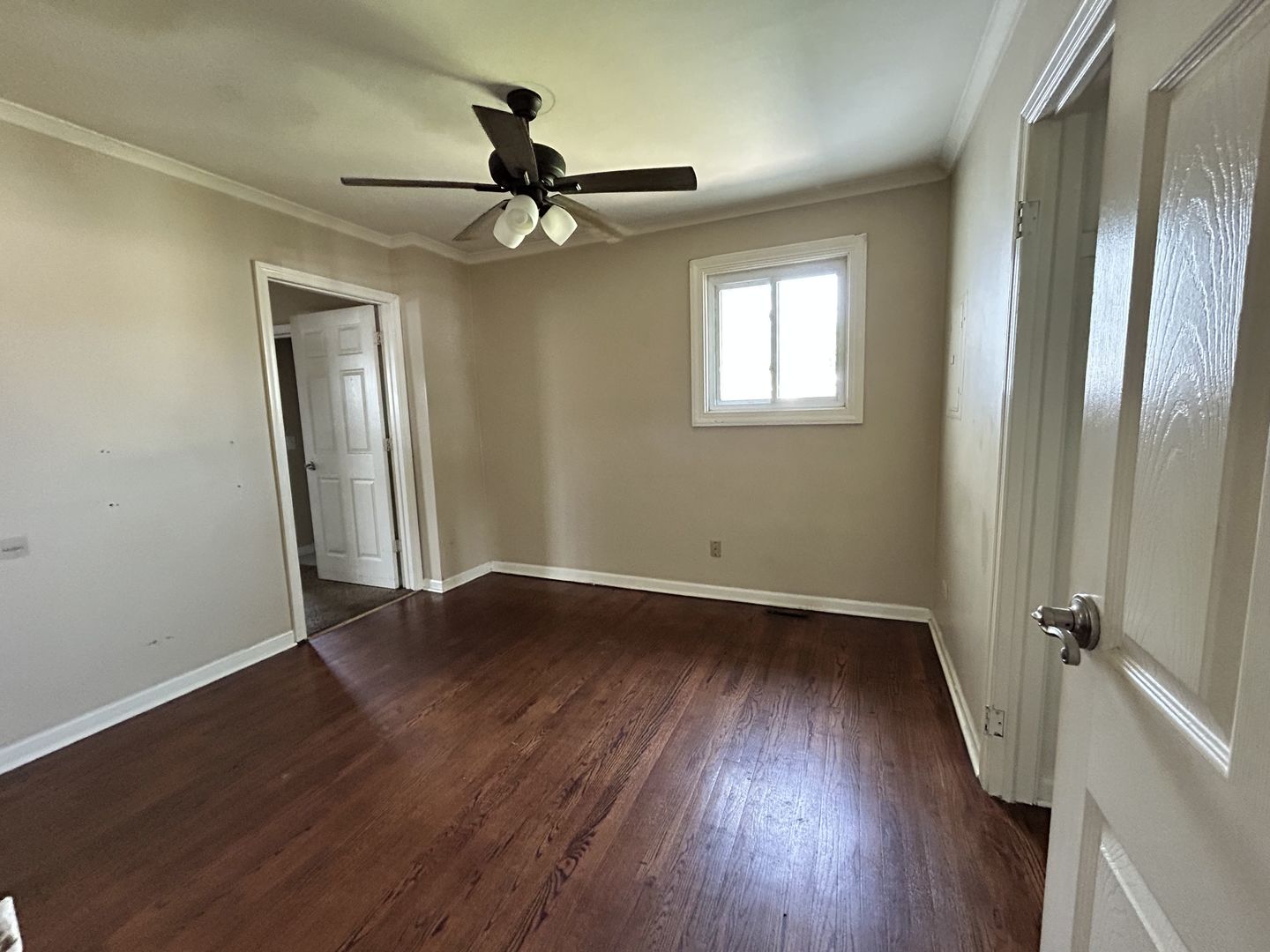 4000 W 107th Street, Oak Lawn, IL 60453