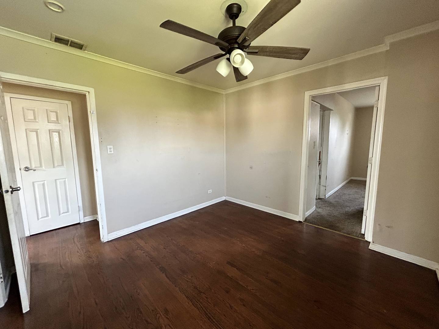 4000 W 107th Street, Oak Lawn, IL 60453