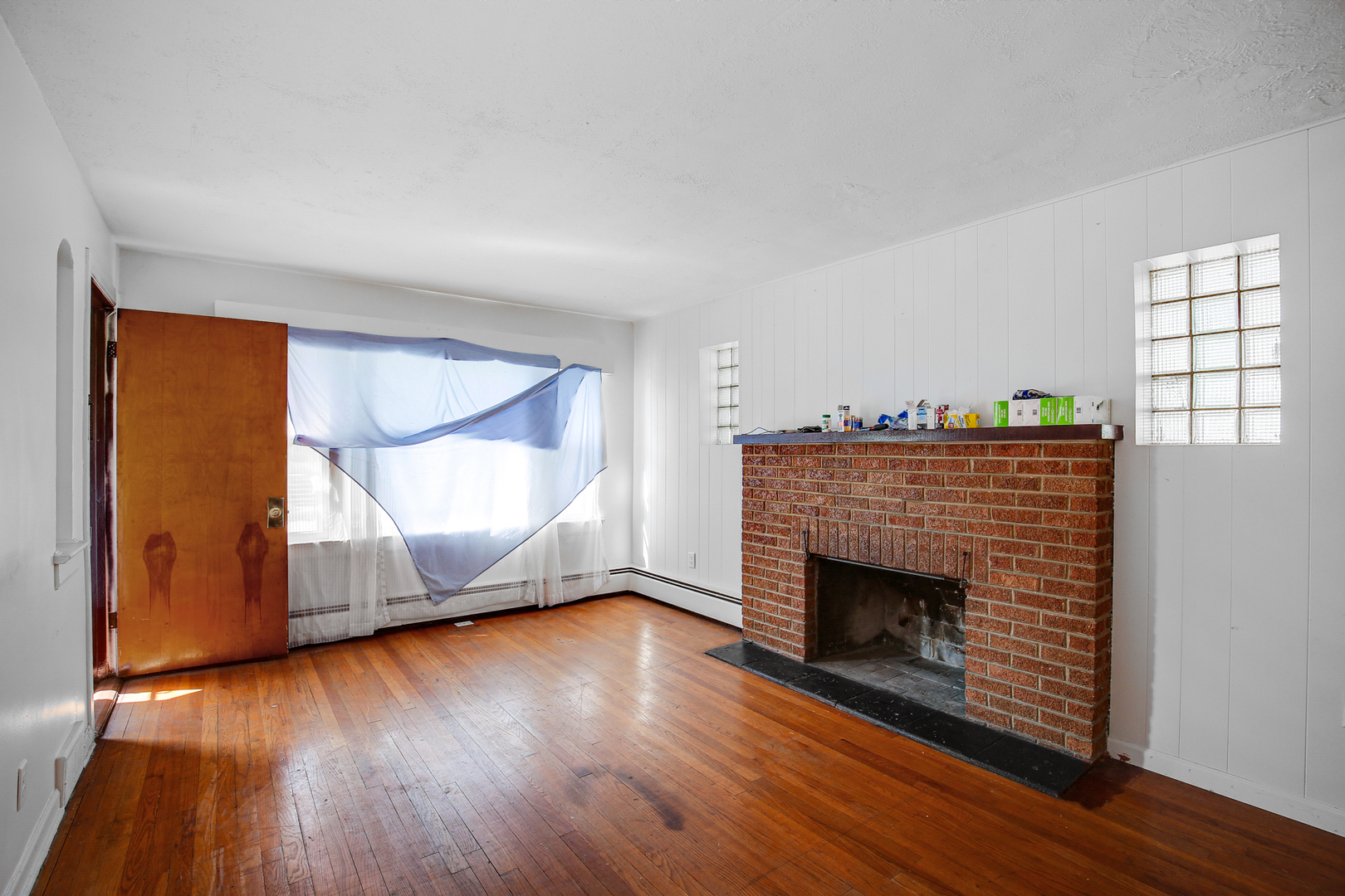 39 Mckinley Avenue, Steger, IL 60475