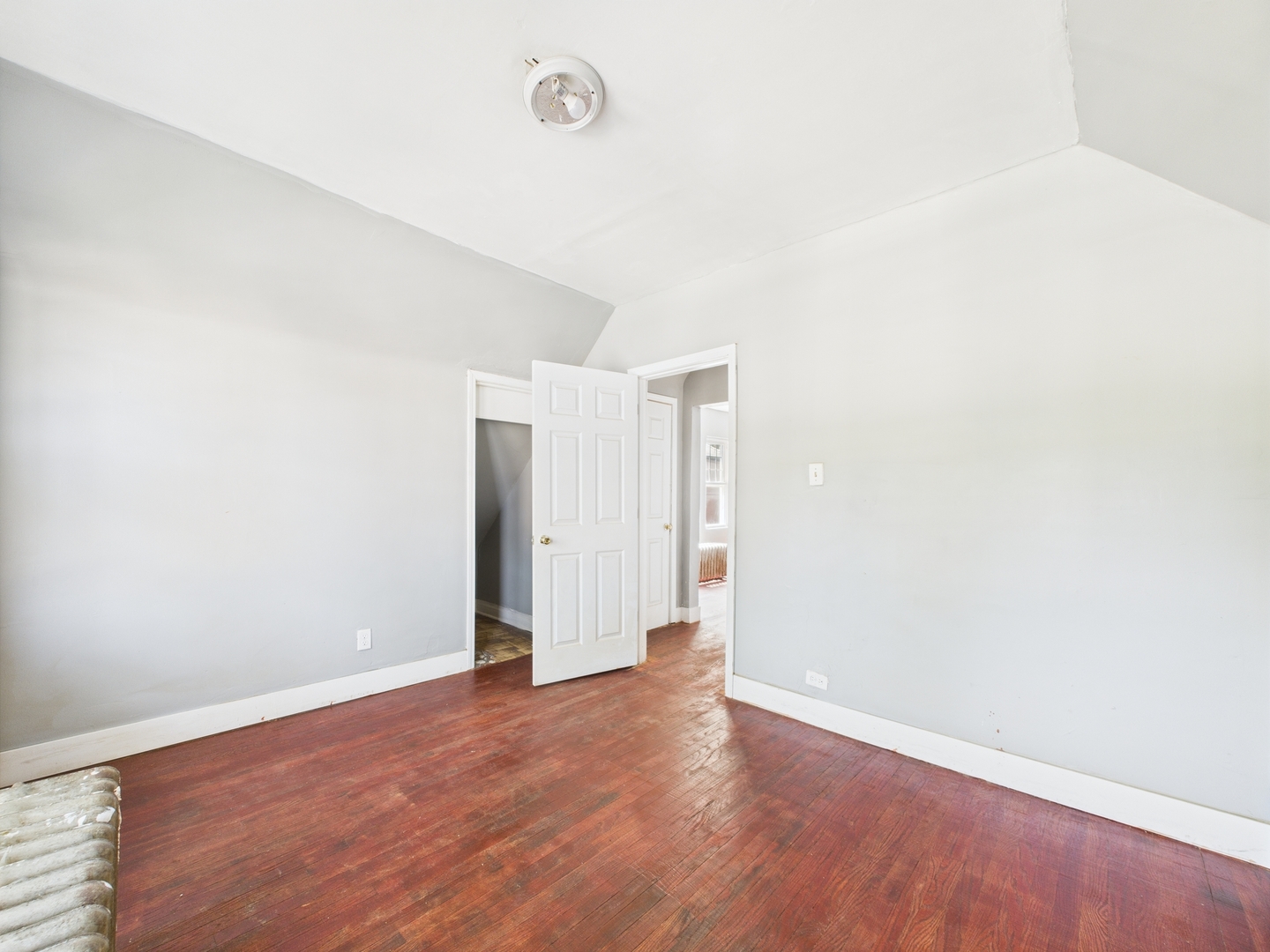 11922 S Perry Avenue, Chicago, IL 60628