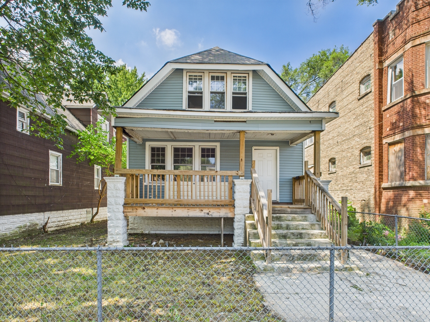 11922 S Perry Avenue, Chicago, IL 60628