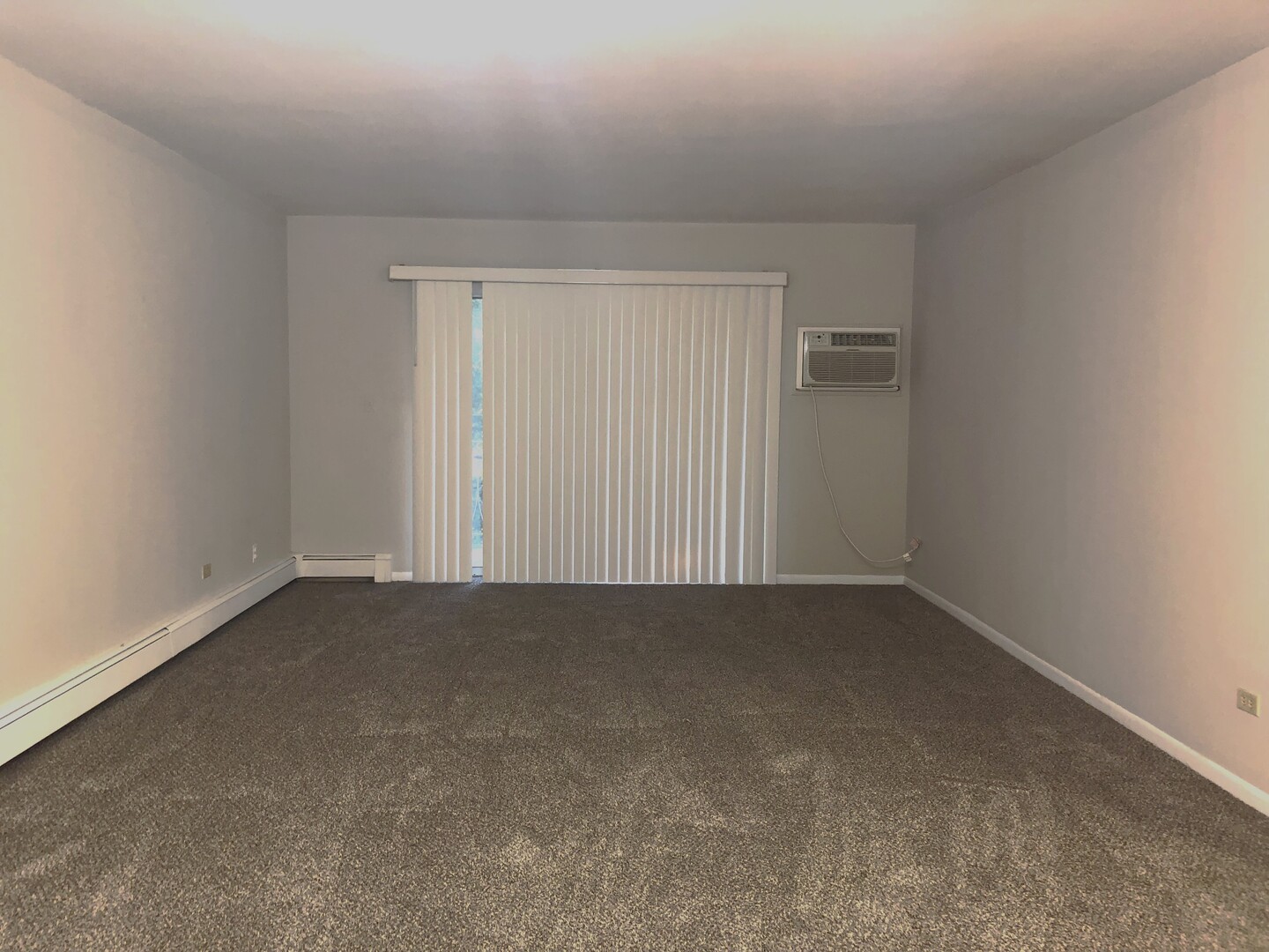 1331 S Finley Road #410, Lombard, IL 60148