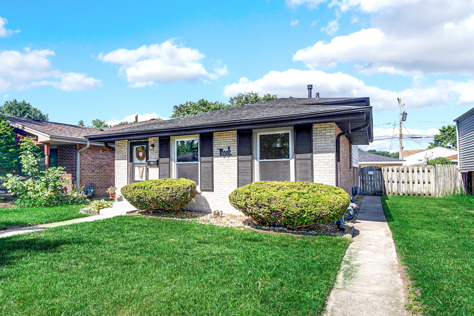 14112 S Hoxie Avenue, Burnham, IL 60633