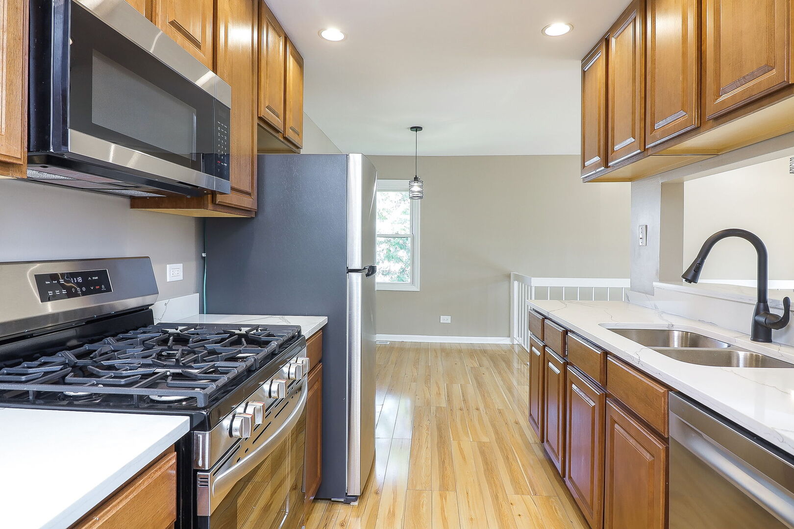 7724 W Douglas Court #1-3, Frankfort, IL 60423