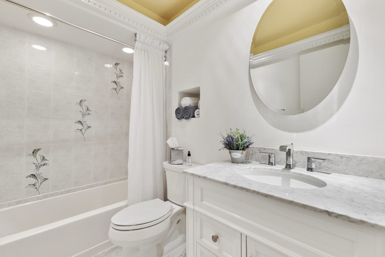 13521 W Catawba Lane, Homer Glen, IL 60491