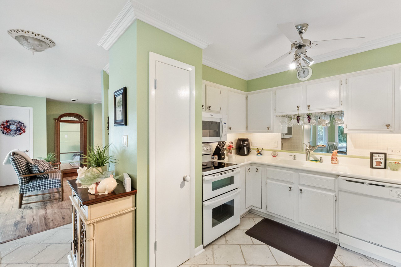 13521 W Catawba Lane, Homer Glen, IL 60491