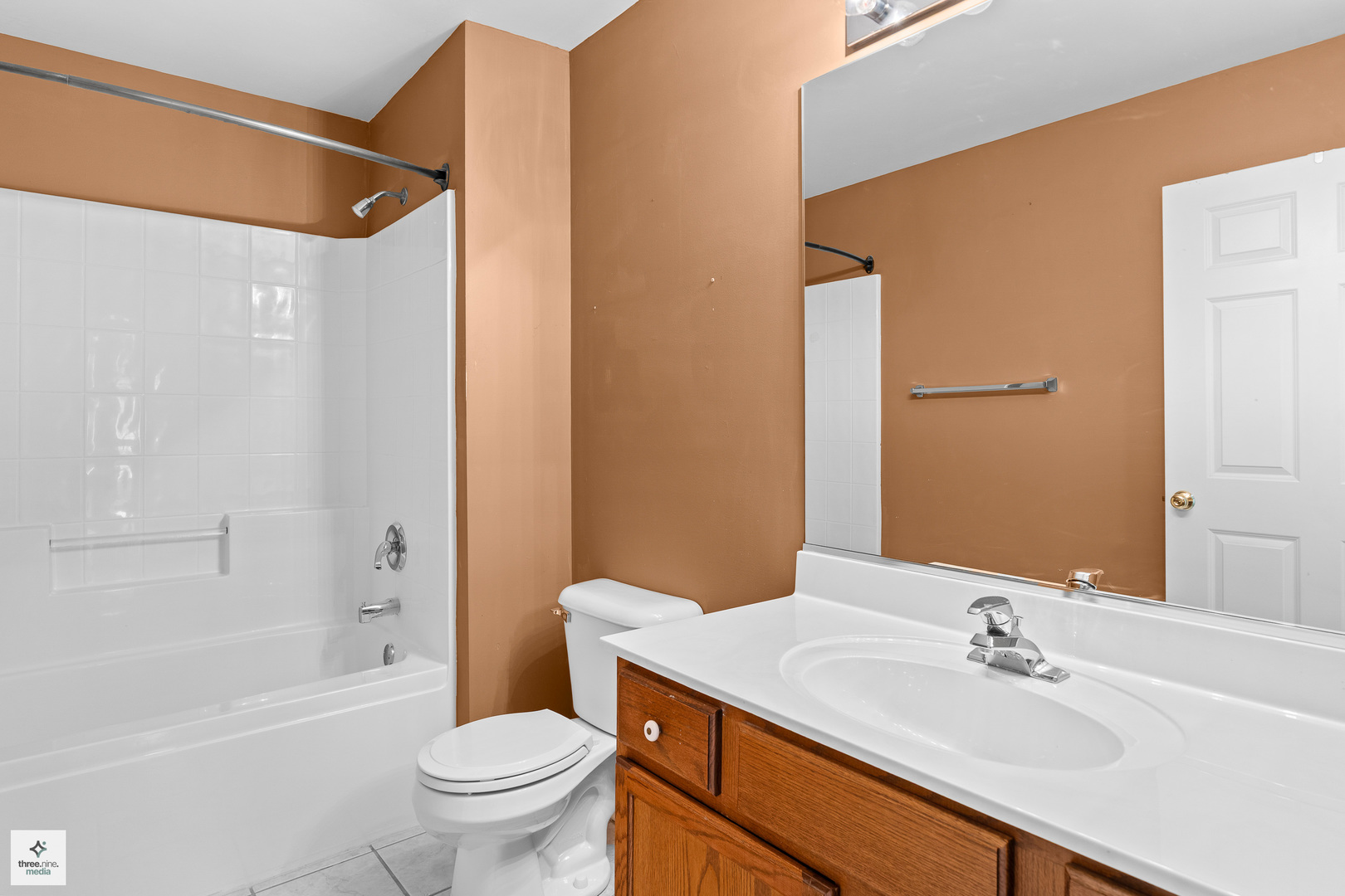 513 E Saddlebrook Lane #513, Vernon Hills, IL 60061