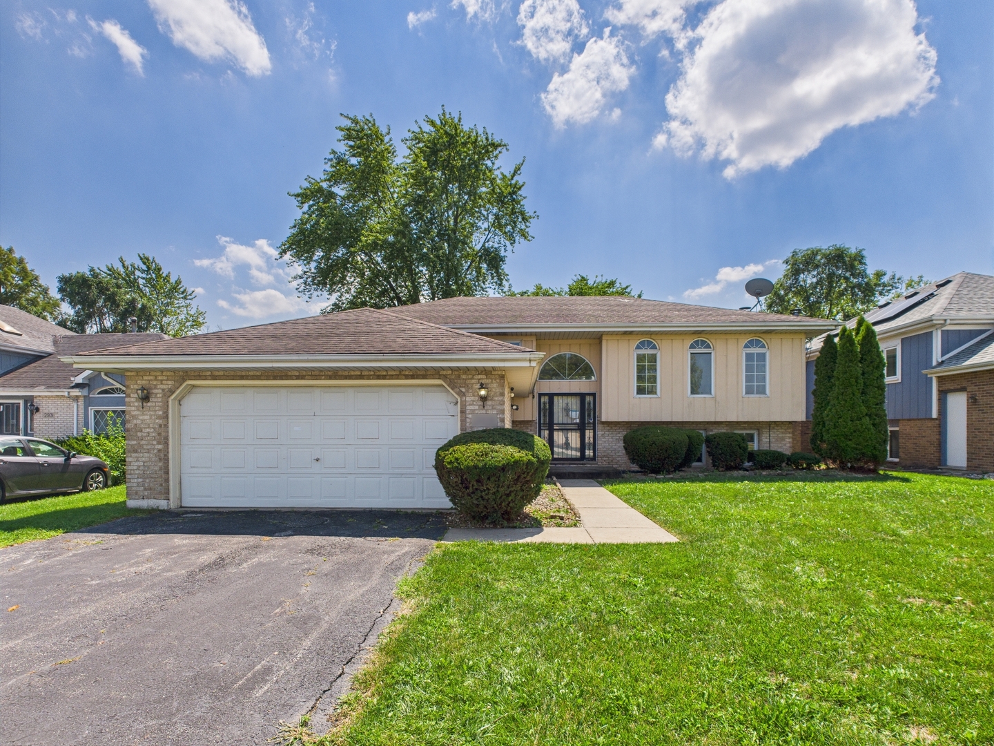 2925 201st Place, Lynwood, IL 60411