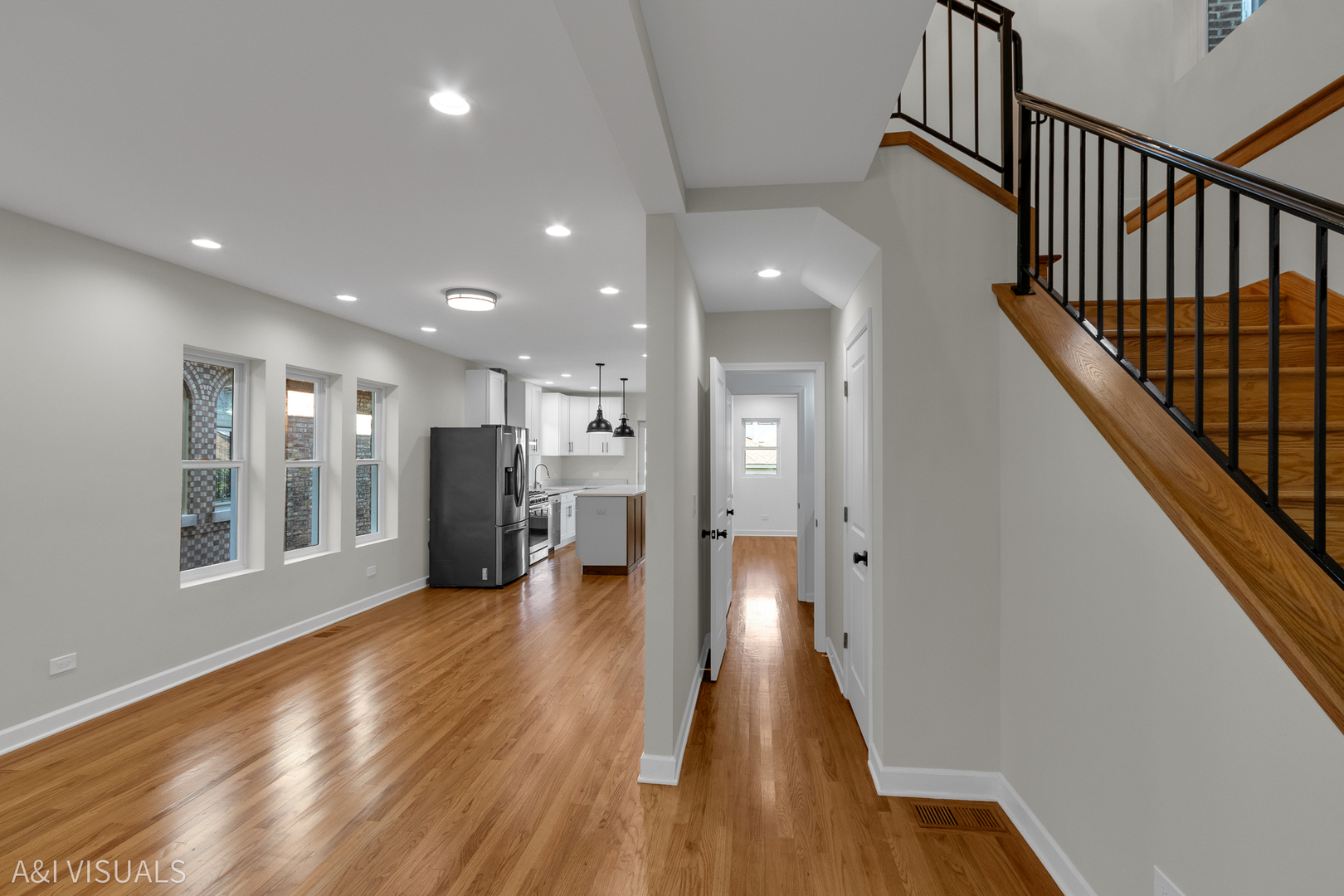 5841 N MEDINA Avenue, Chicago, IL 60646