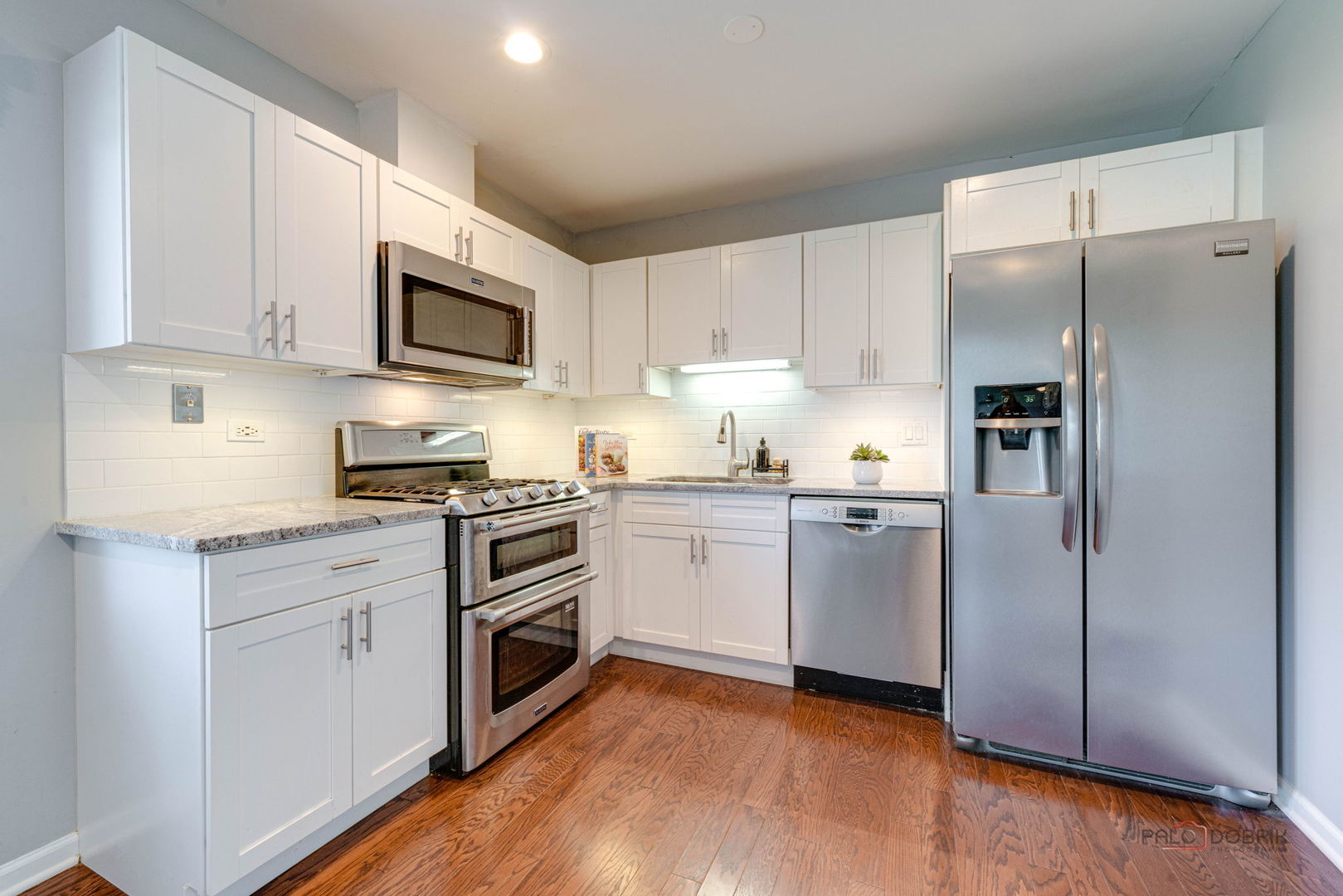 530 Wiltshire Court, Schaumburg, IL 60193