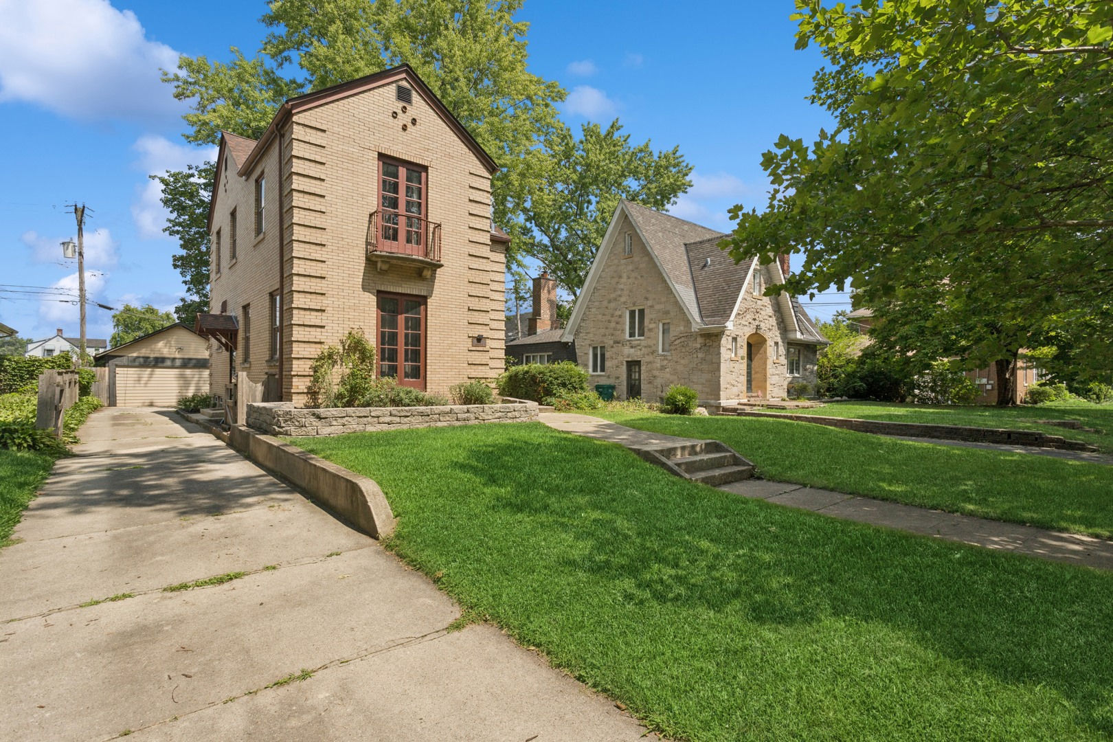 807 Sherwood Place, Joliet, IL 60435