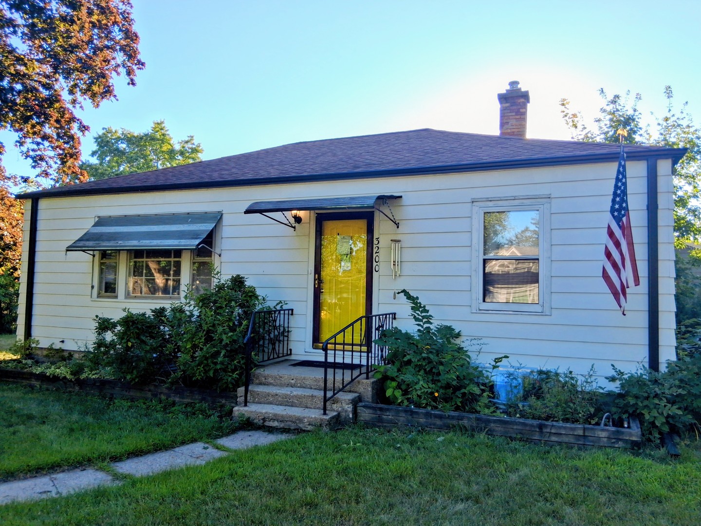 3200 Eshcol Avenue, Zion, IL 60099