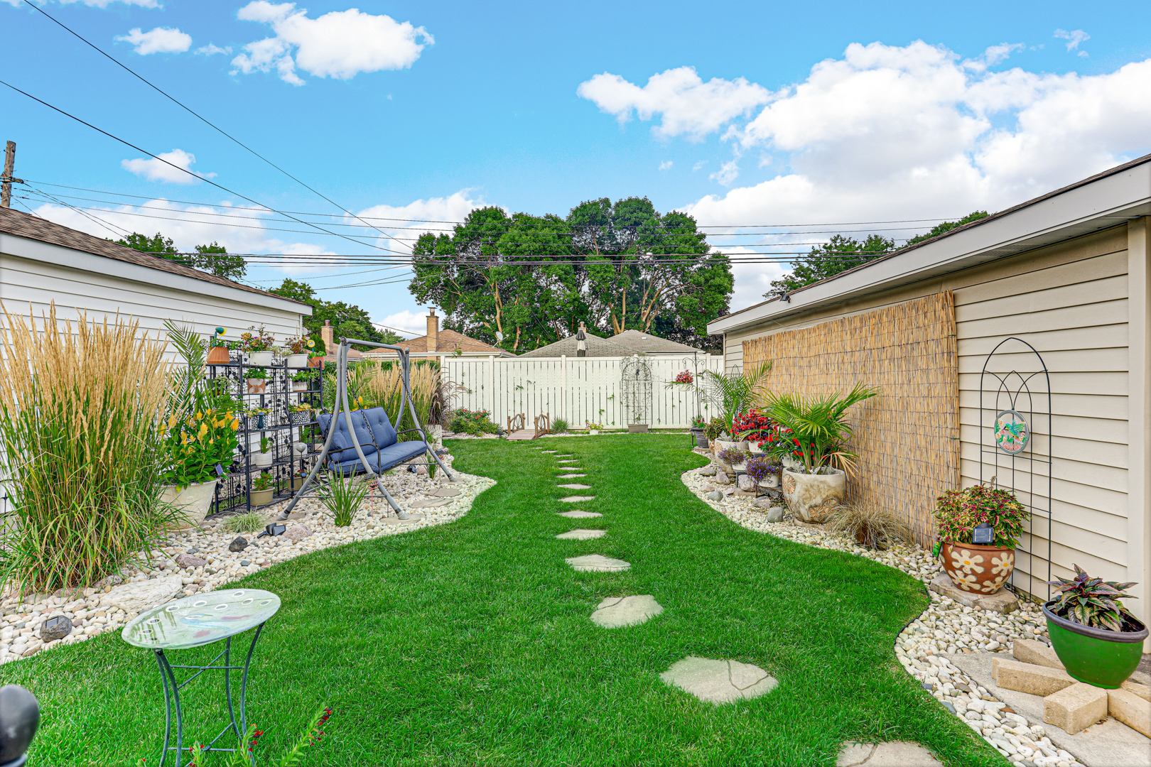 4943 N Newland Avenue, Chicago, IL 60656