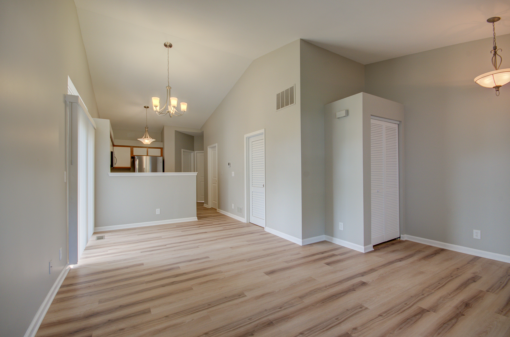 22245 W Natchez Court, Plainfield, IL 60544