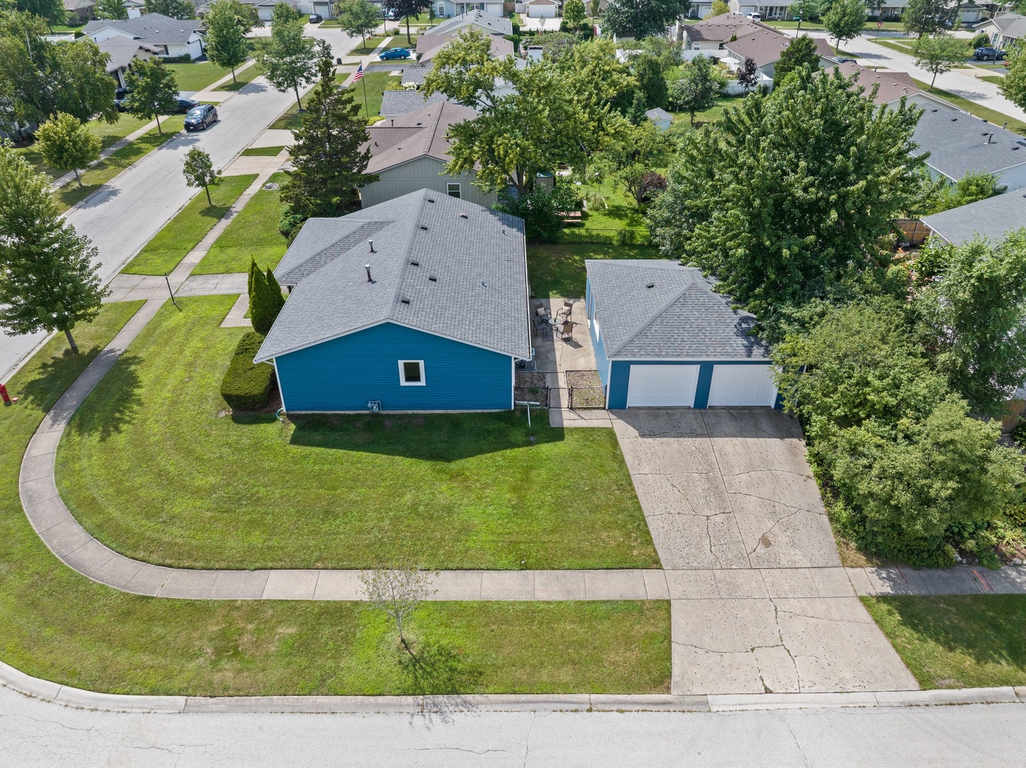 1124 LOVELL Court, Elk Grove Village, IL 60007