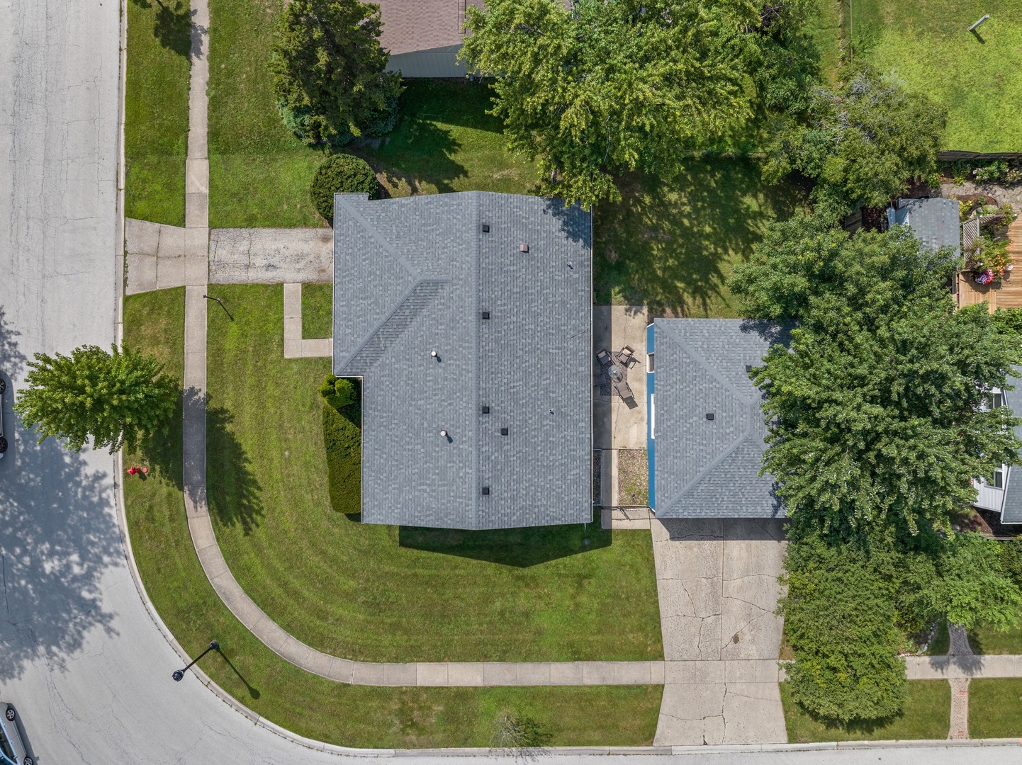 1124 LOVELL Court, Elk Grove Village, IL 60007