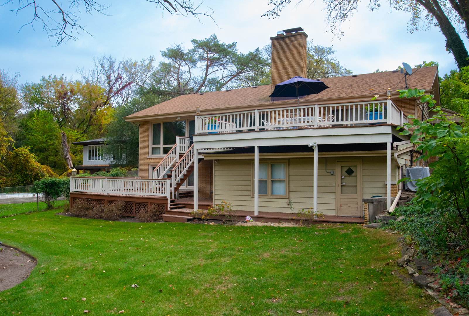 638 N Edgewood Avenue, La Grange Park, IL 60526
