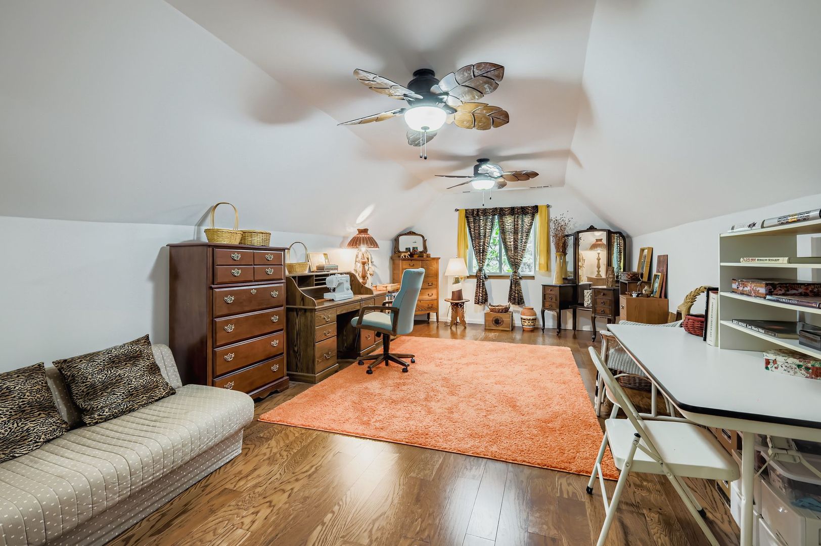 1450 S Stewart Avenue, Lombard, IL 60148