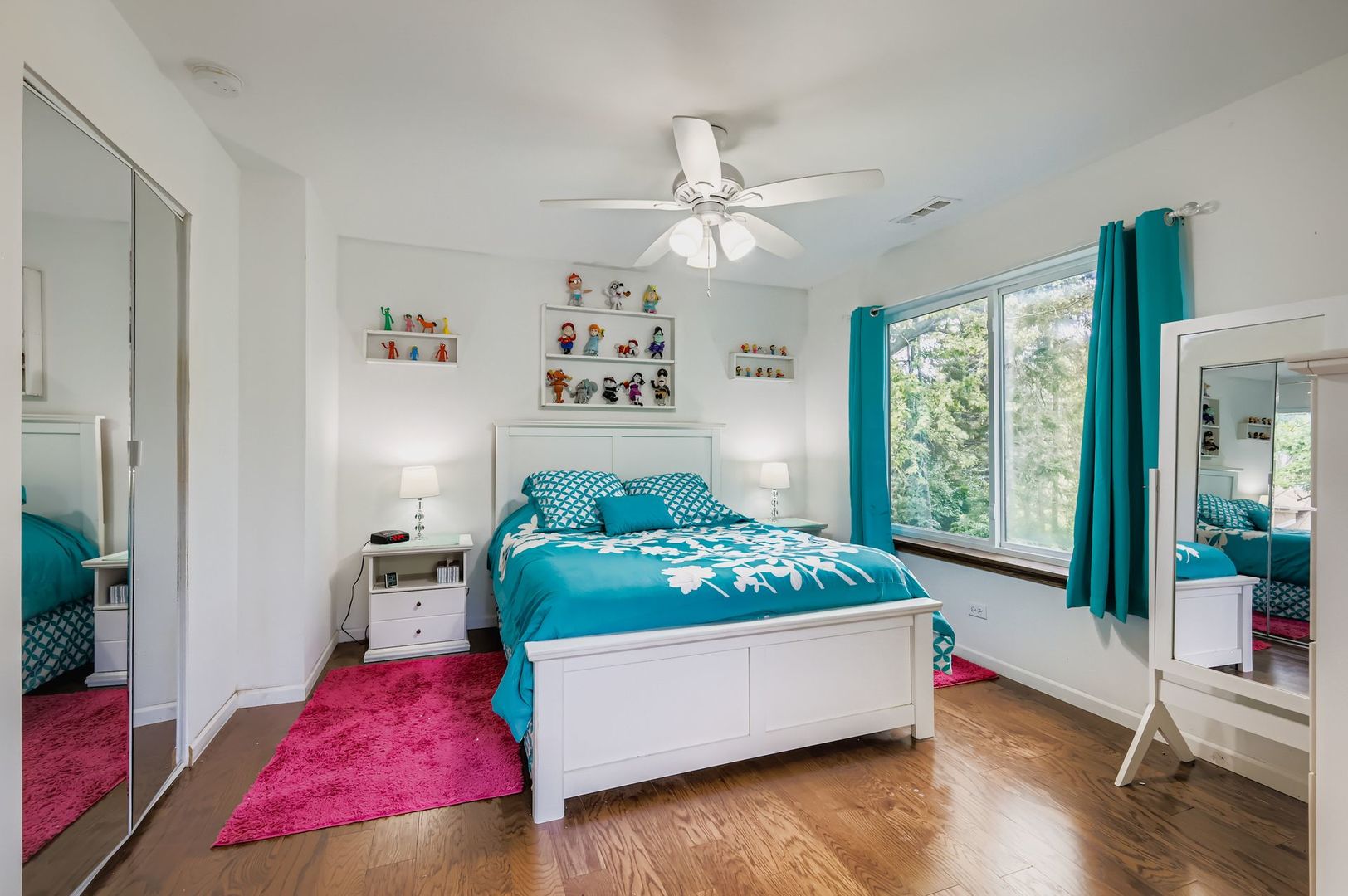 1450 S Stewart Avenue, Lombard, IL 60148