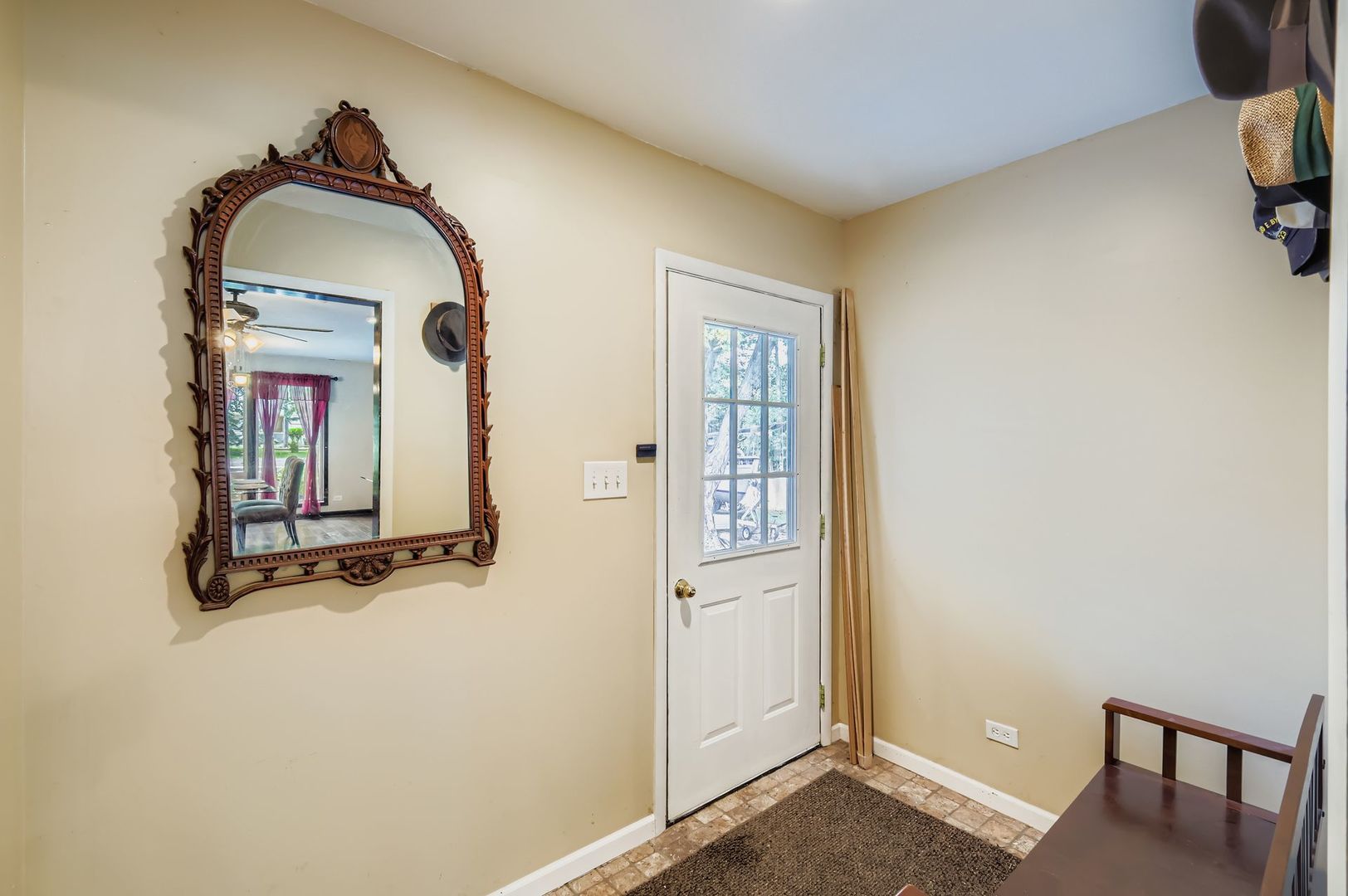 1450 S Stewart Avenue, Lombard, IL 60148