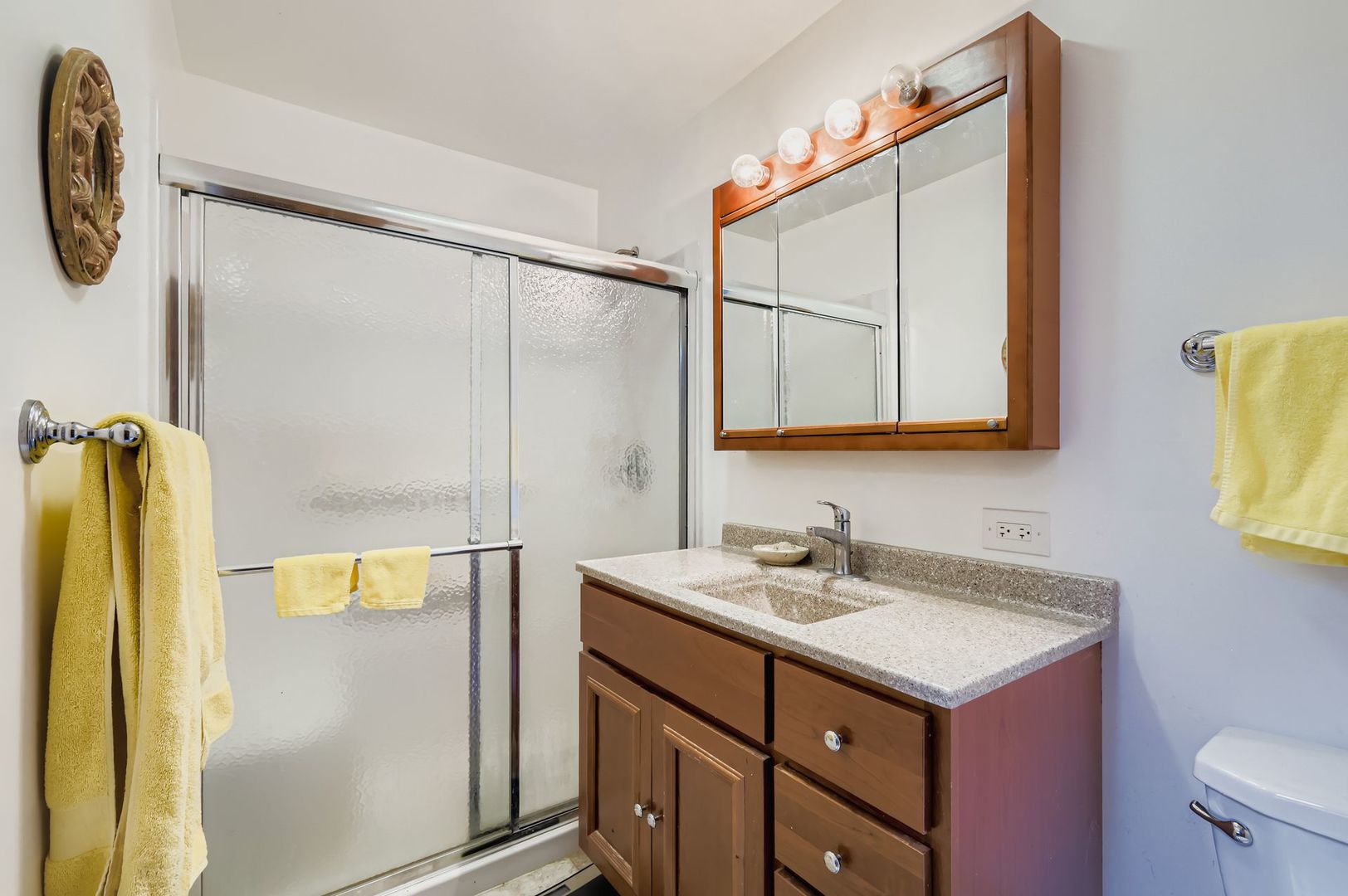 1450 S Stewart Avenue, Lombard, IL 60148