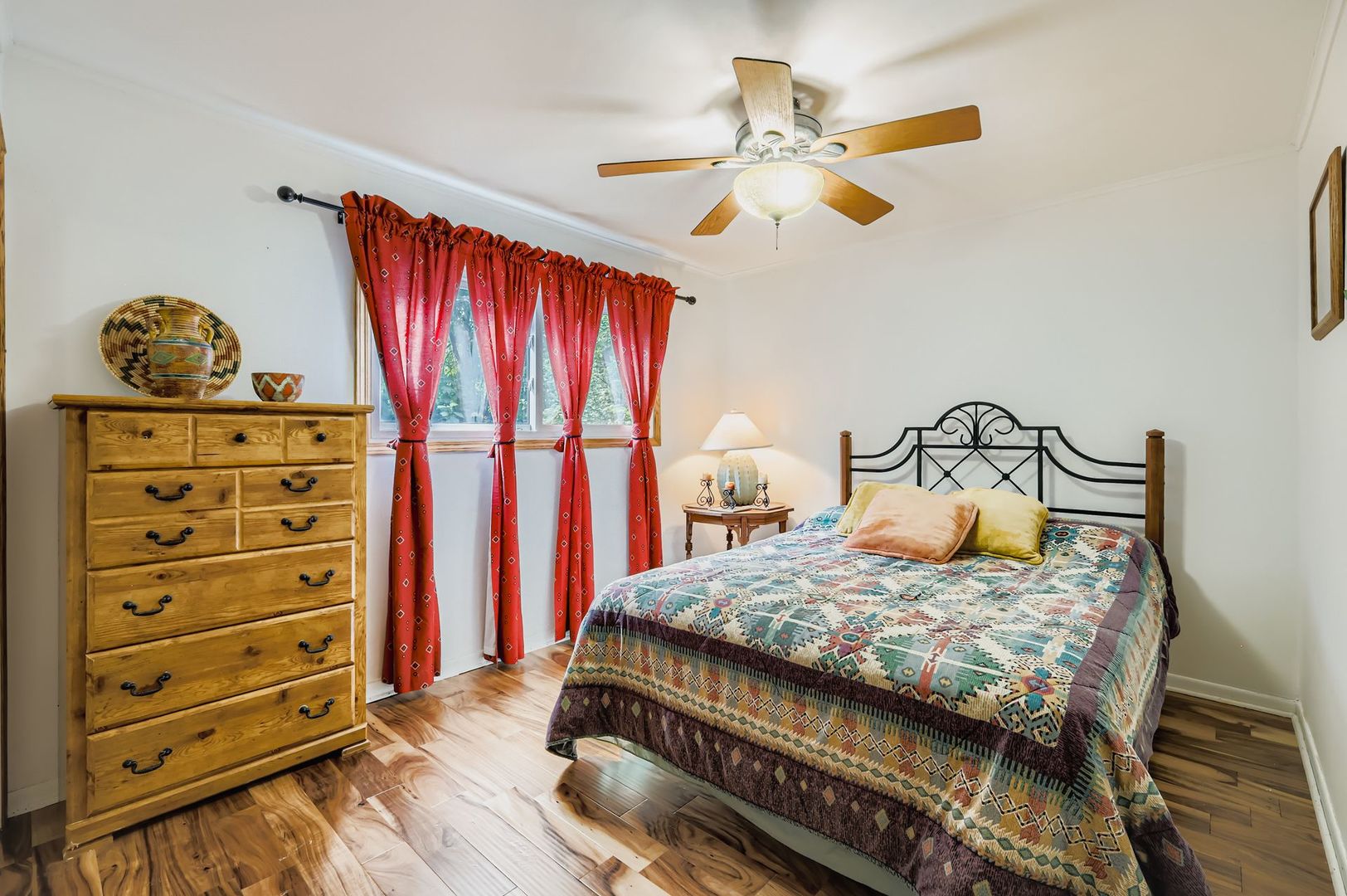 1450 S Stewart Avenue, Lombard, IL 60148