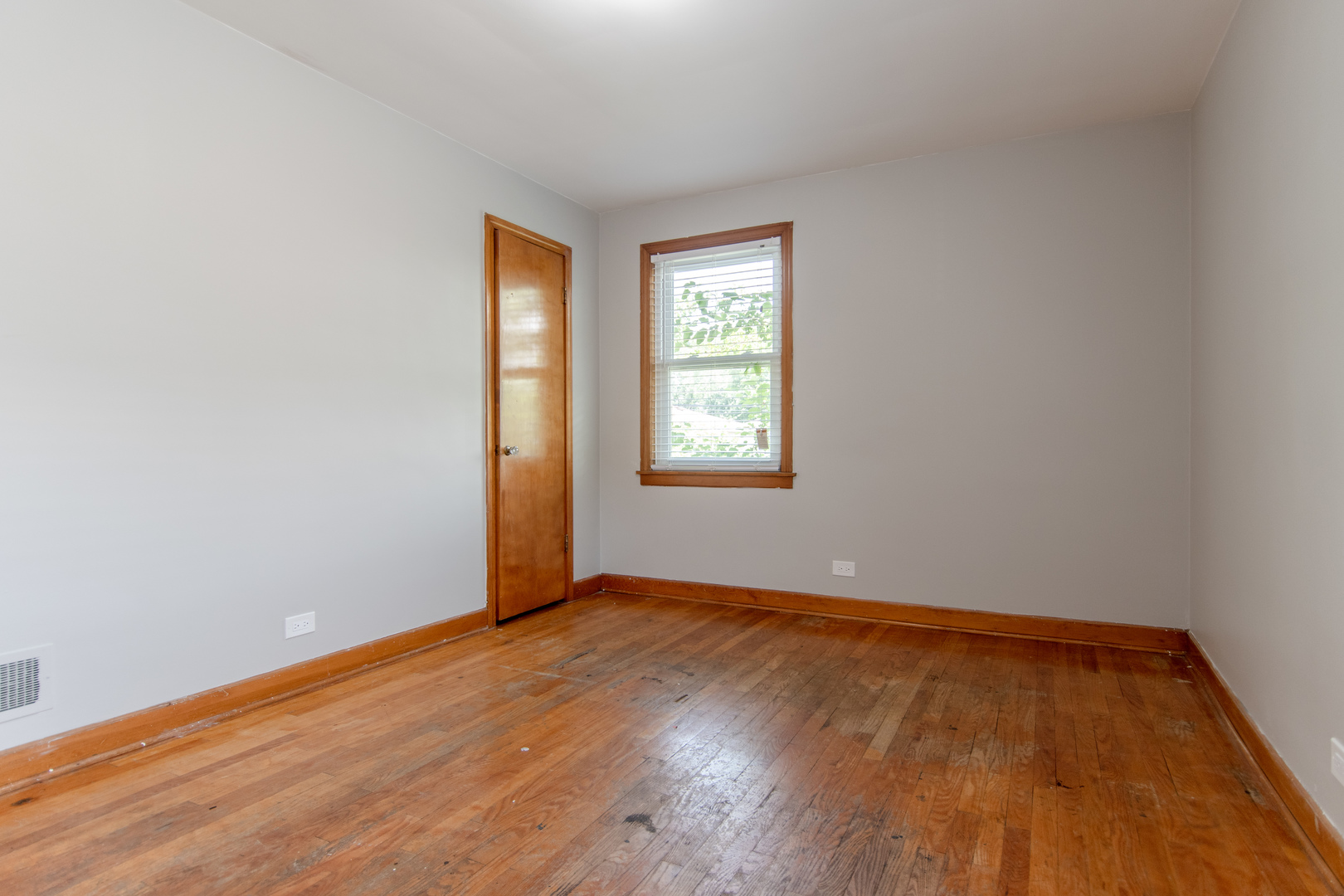 301 Bohland Avenue, Bellwood, IL 60104