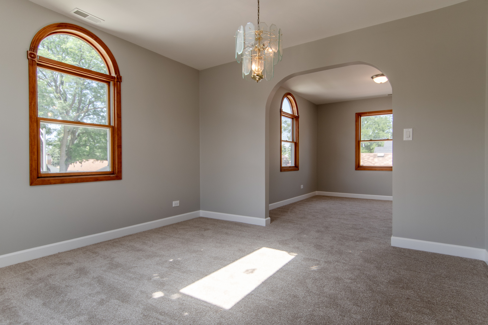 301 Bohland Avenue, Bellwood, IL 60104