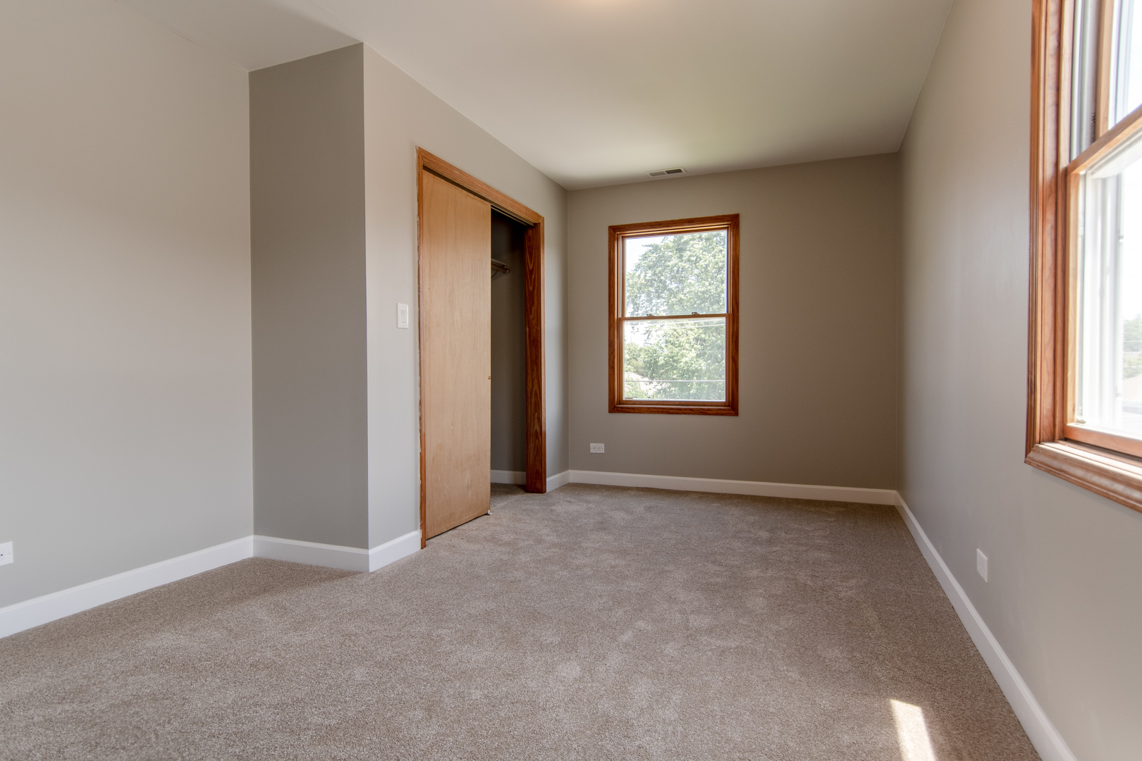 301 Bohland Avenue, Bellwood, IL 60104