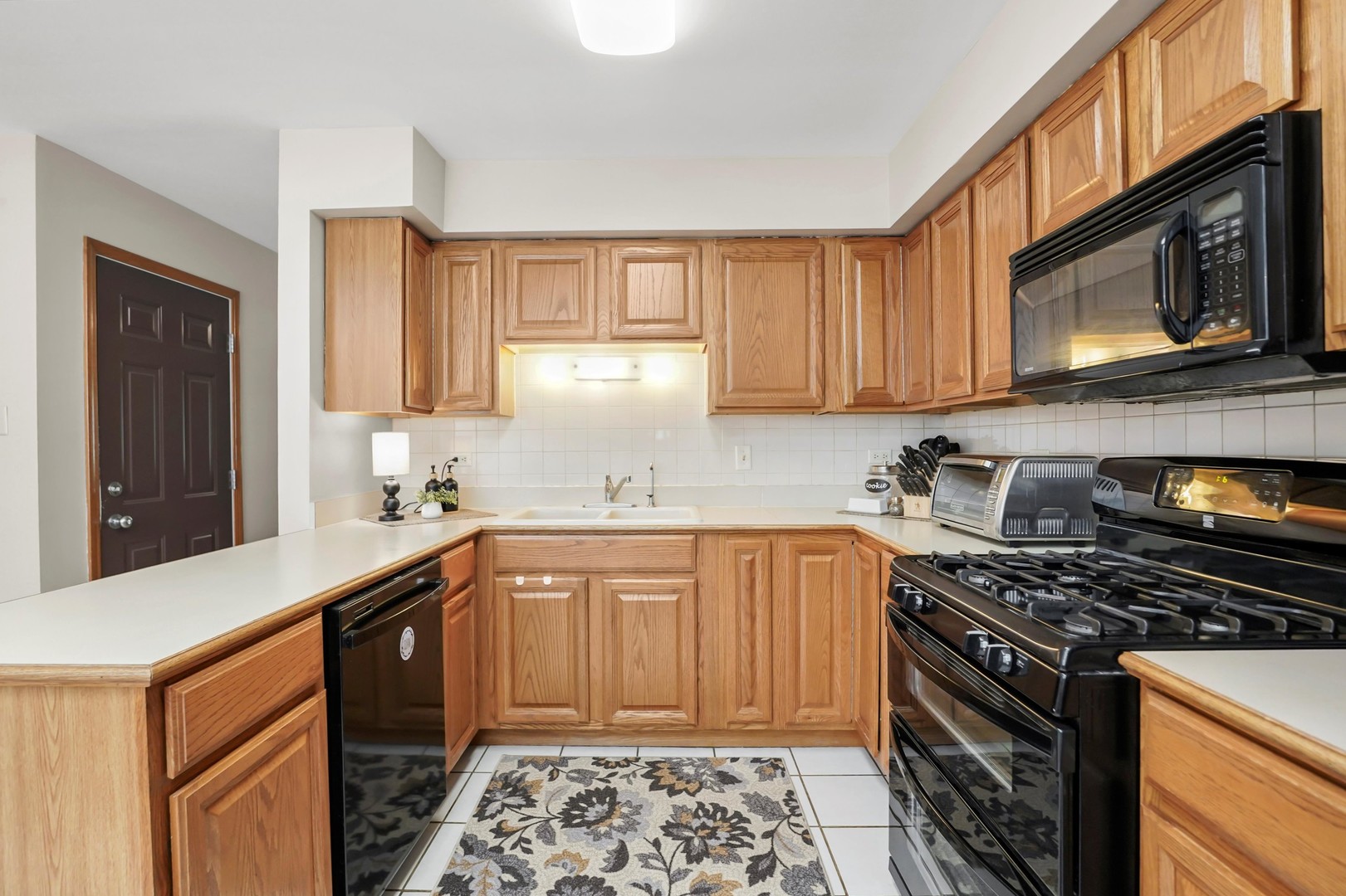 26521 S Greenwood Avenue, Crete, IL 60417