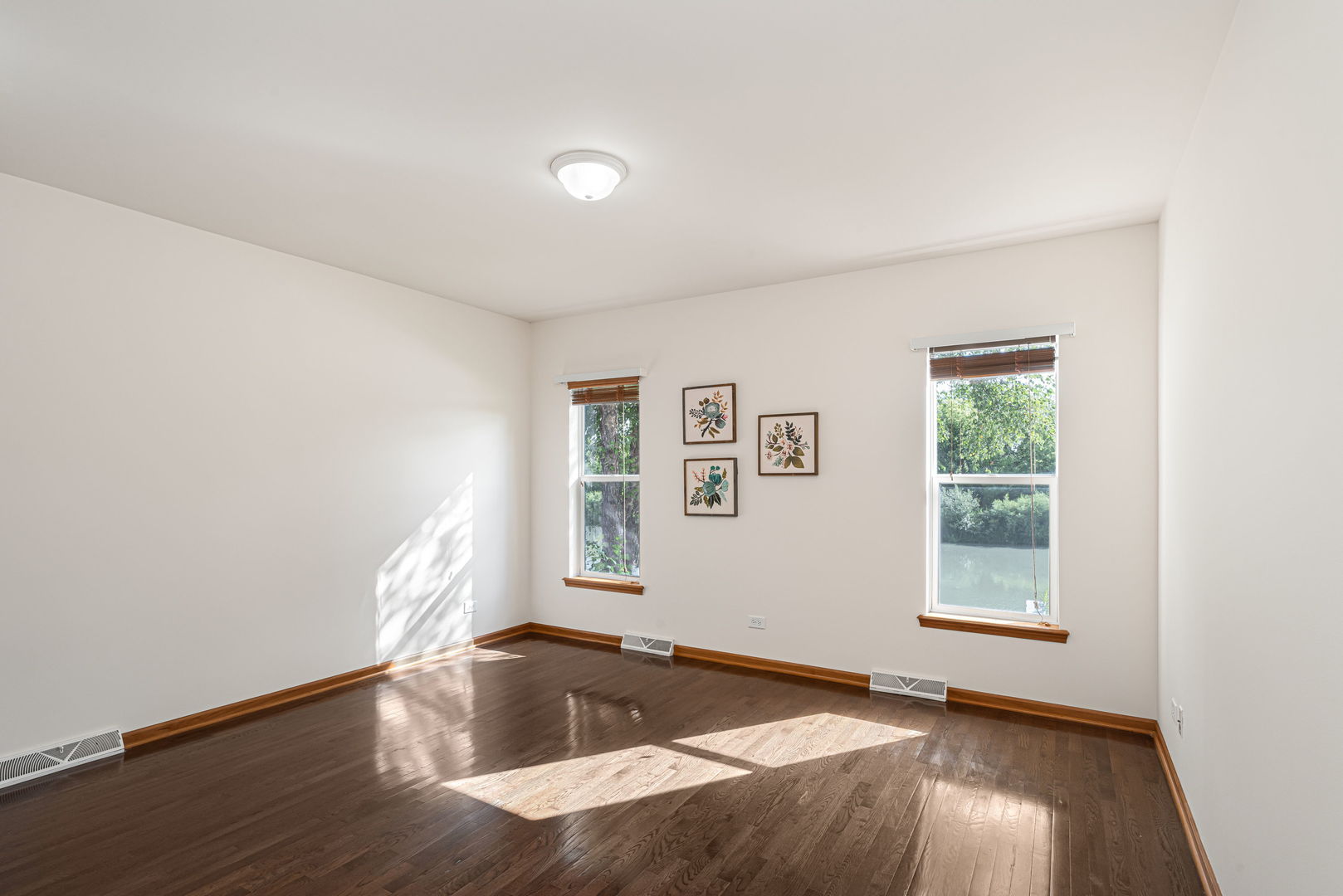 1 Rocking Horse Lane, Grayslake, IL 60030