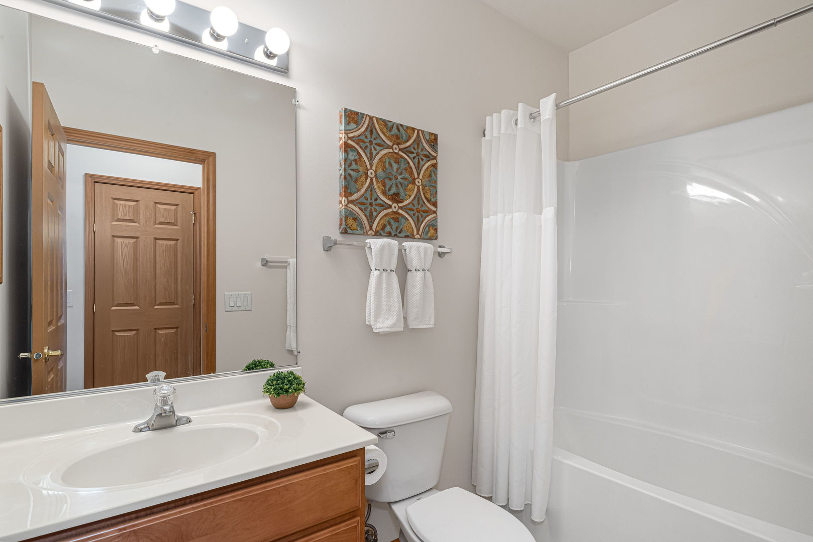 1 Rocking Horse Lane, Grayslake, IL 60030