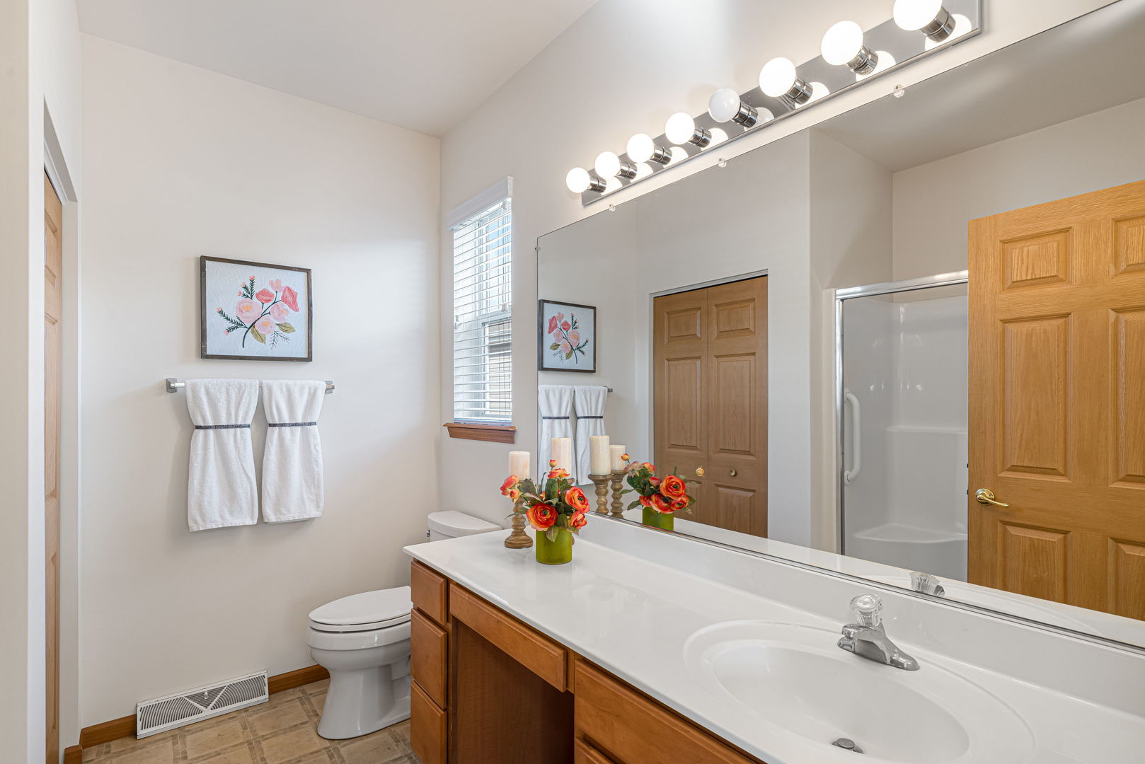 1 Rocking Horse Lane, Grayslake, IL 60030