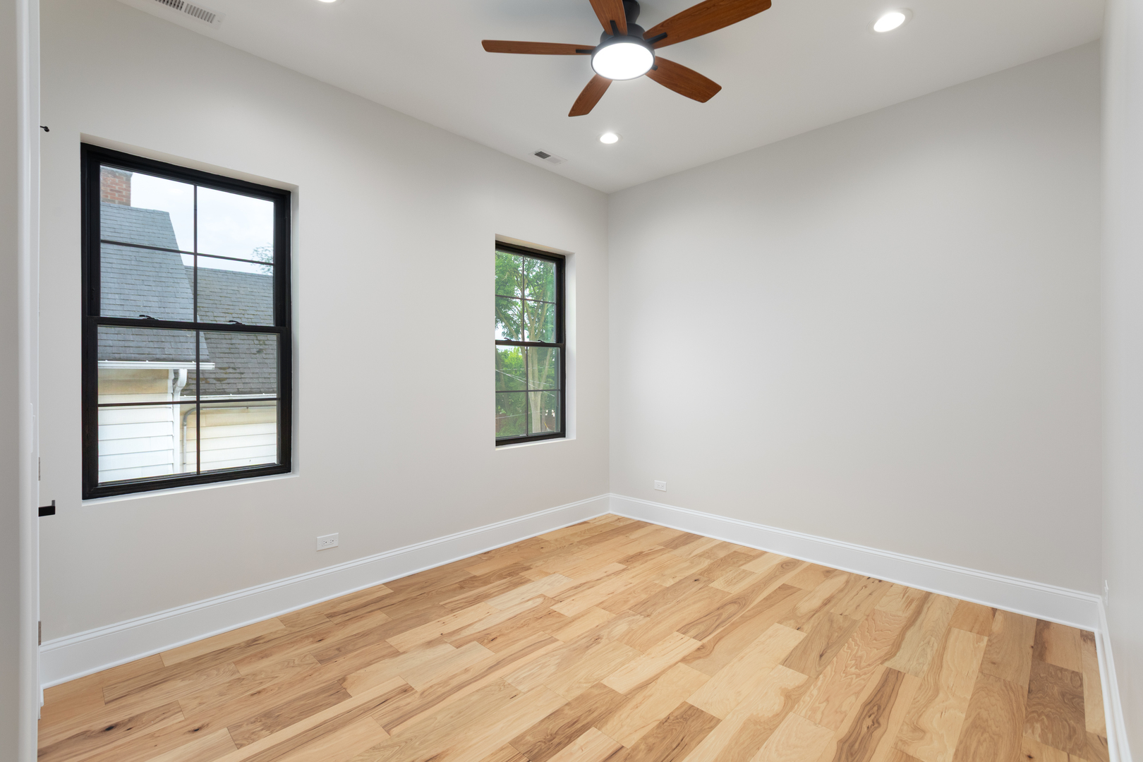 223 Center Street, Naperville, IL 60540