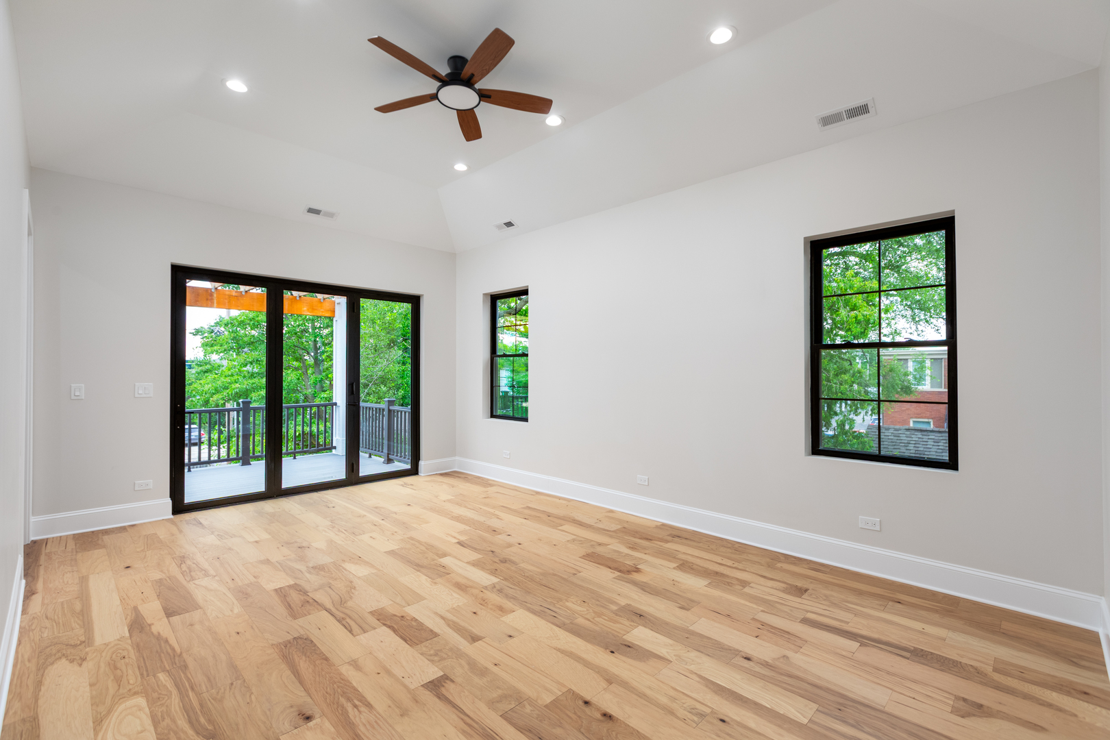 223 Center Street, Naperville, IL 60540