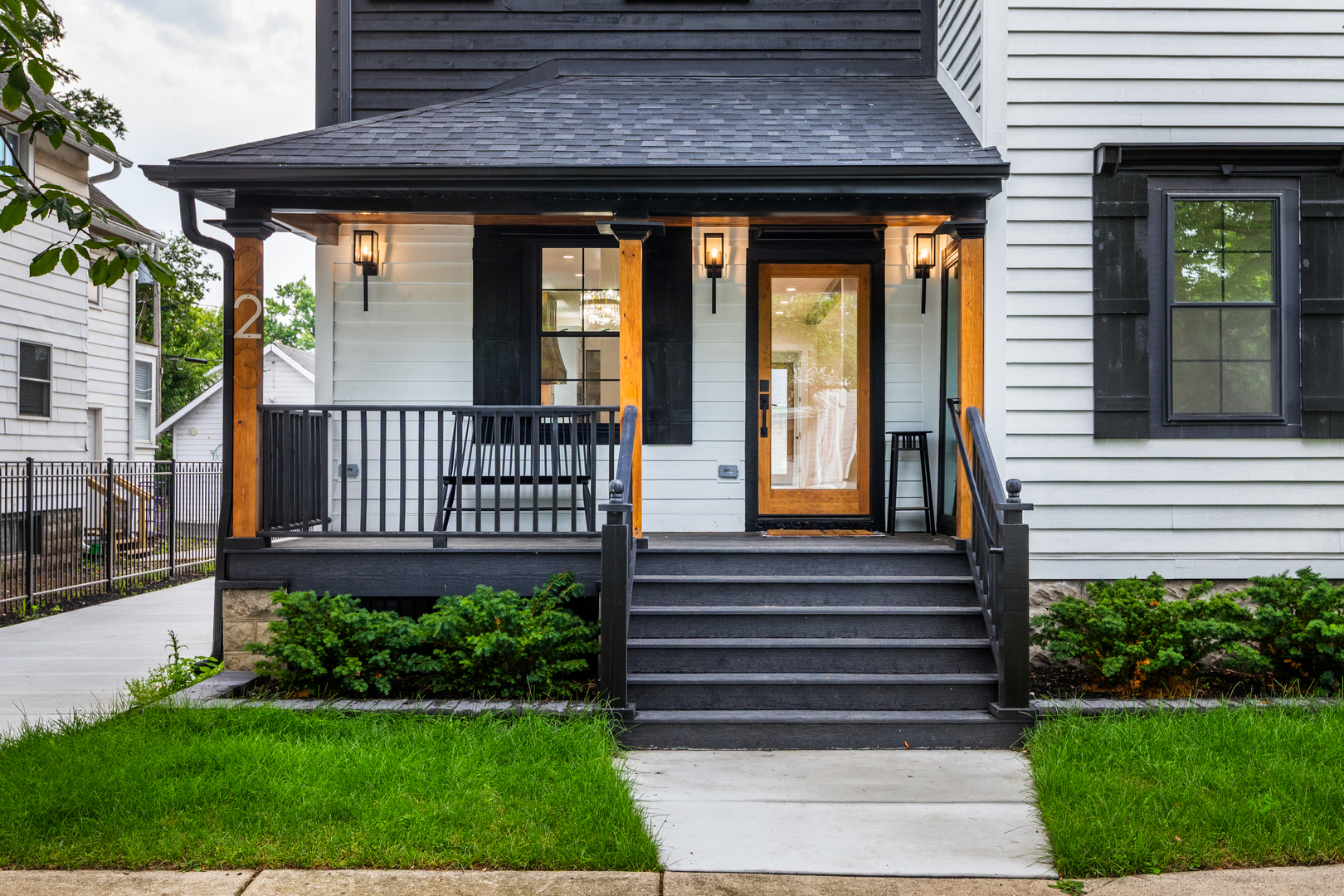 223 Center Street, Naperville, IL 60540