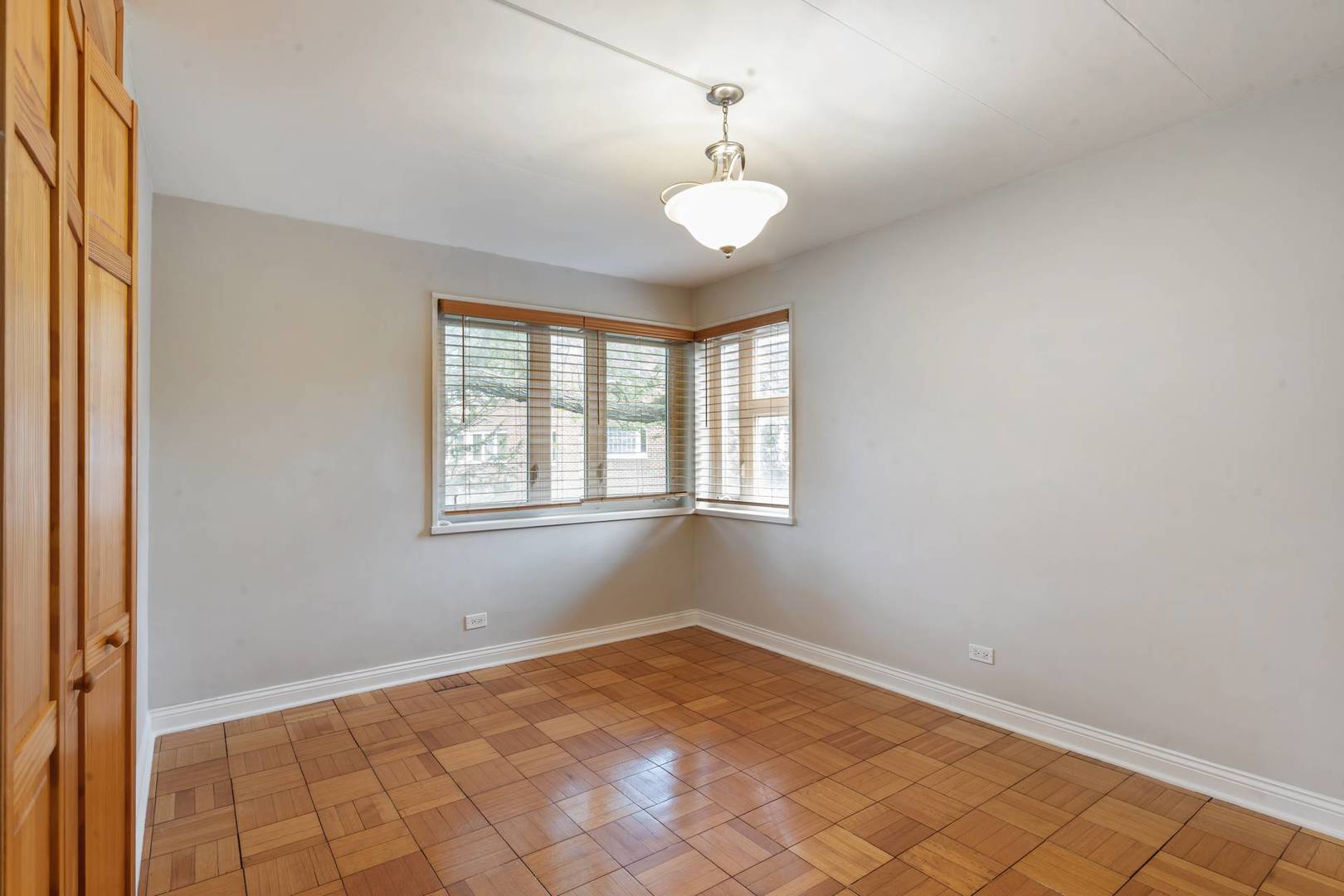7212 Oak Avenue #3NE, River Forest, IL 60305