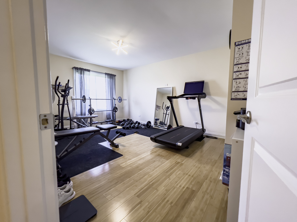 26 Cour Versaille Court #26, Palos Hills, IL 60465