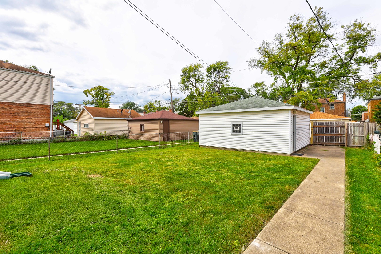 3901 Jackson Street, Bellwood, IL 60104