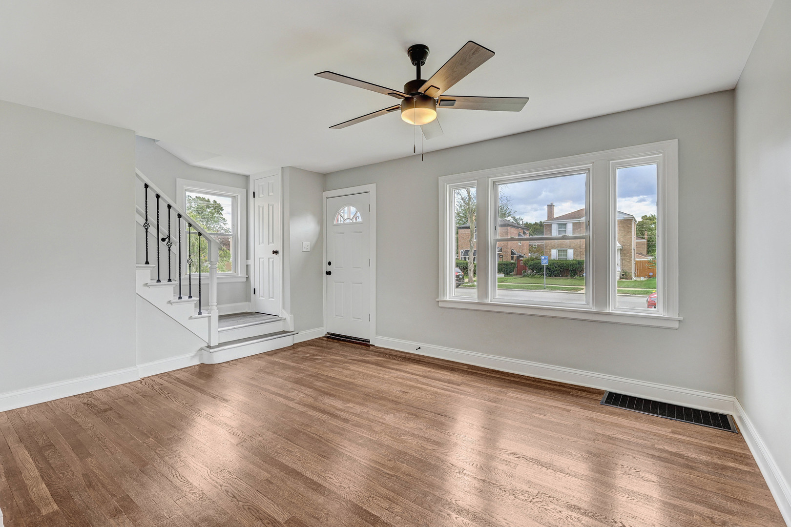 3901 Jackson Street, Bellwood, IL 60104