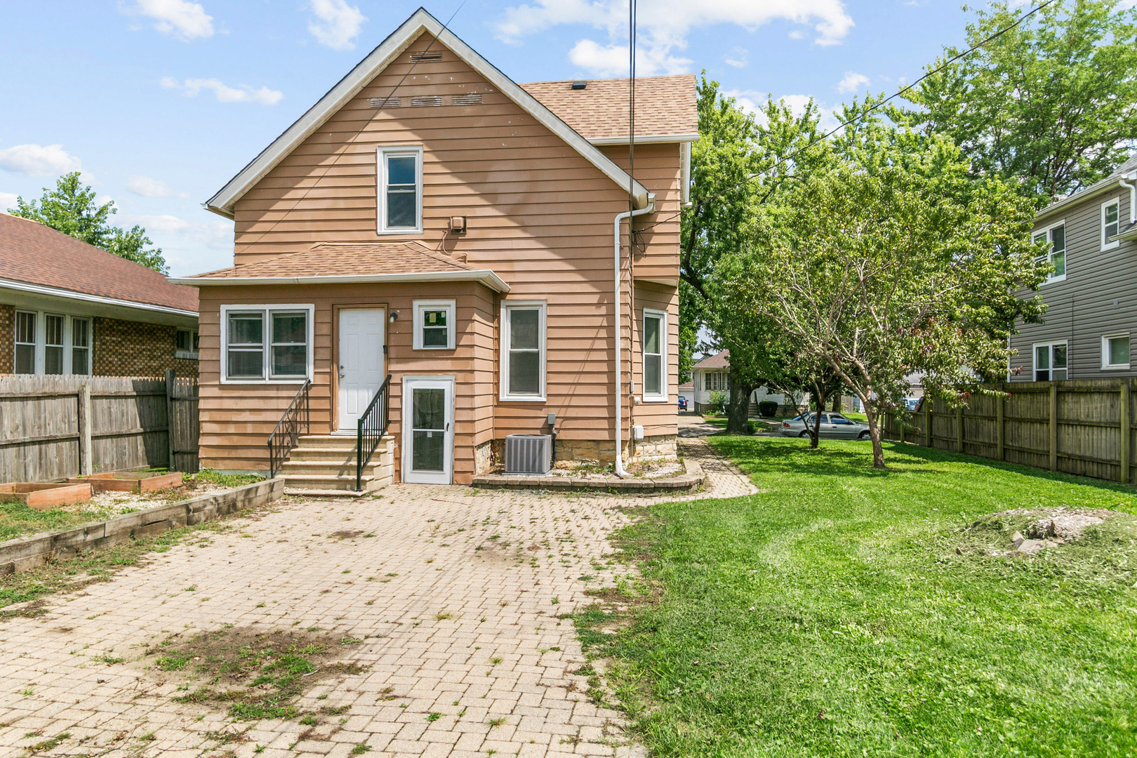 705 Nicholson Street, Joliet, IL 60435