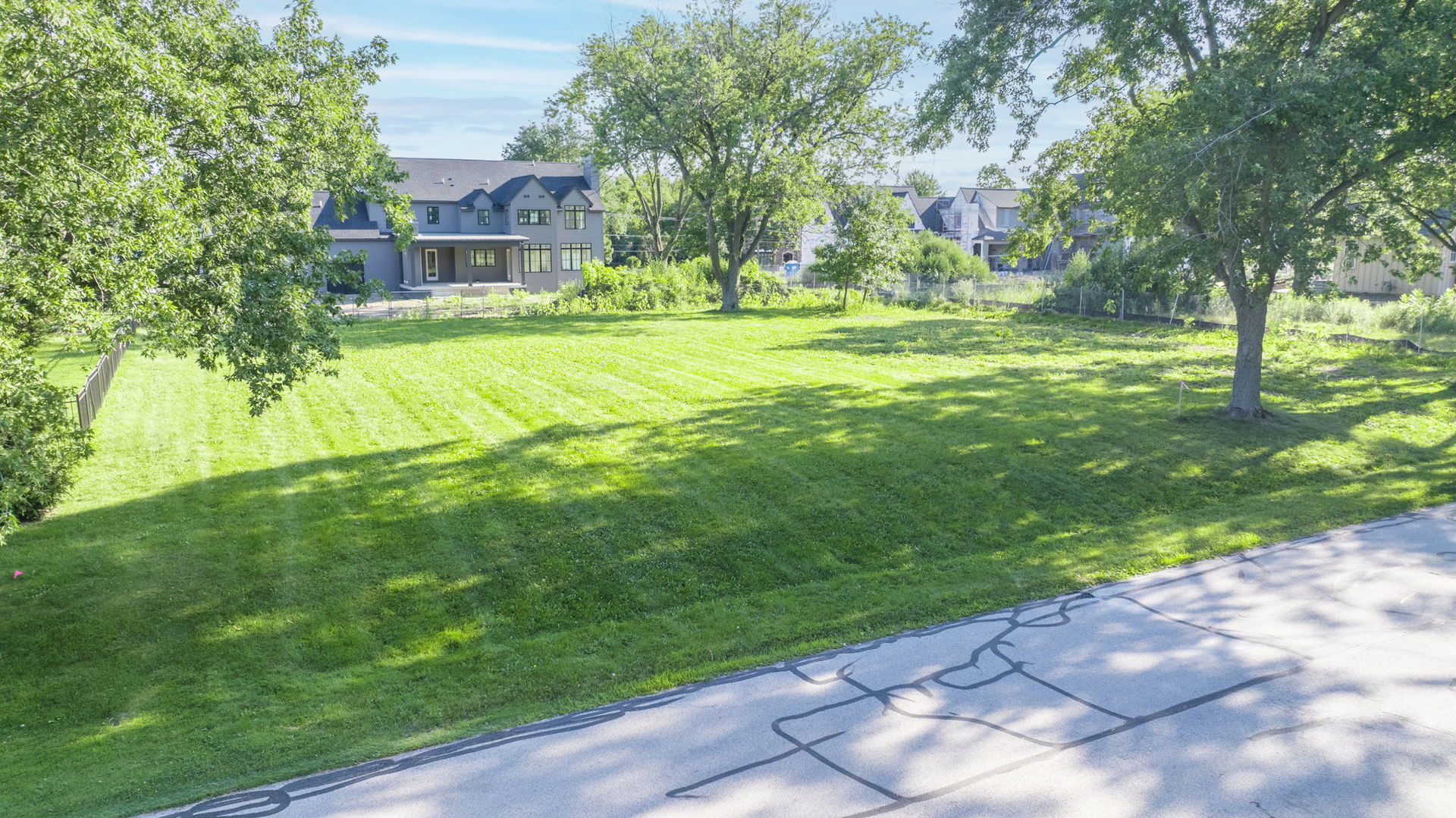 15W371 61st Place, Burr Ridge, IL 60527