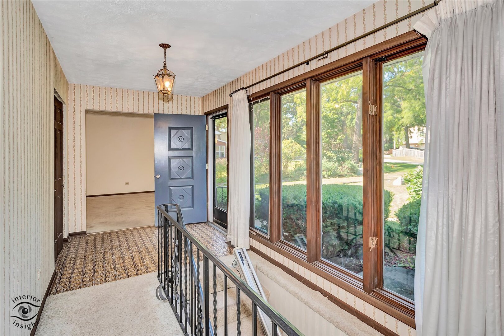 7710 Ravina Drive, Spring Grove, IL 60081