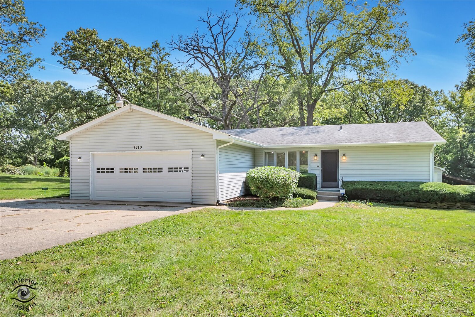 7710 Ravina Drive, Spring Grove, IL 60081
