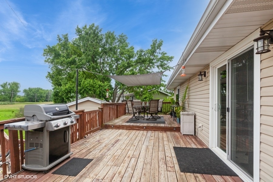 2S200 Valley Road, Lombard, IL 60148