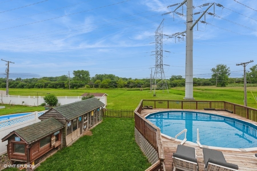 2S200 Valley Road, Lombard, IL 60148