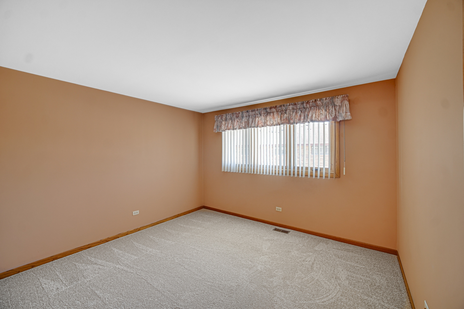 10935 California Court #185, Orland Park, IL 60467