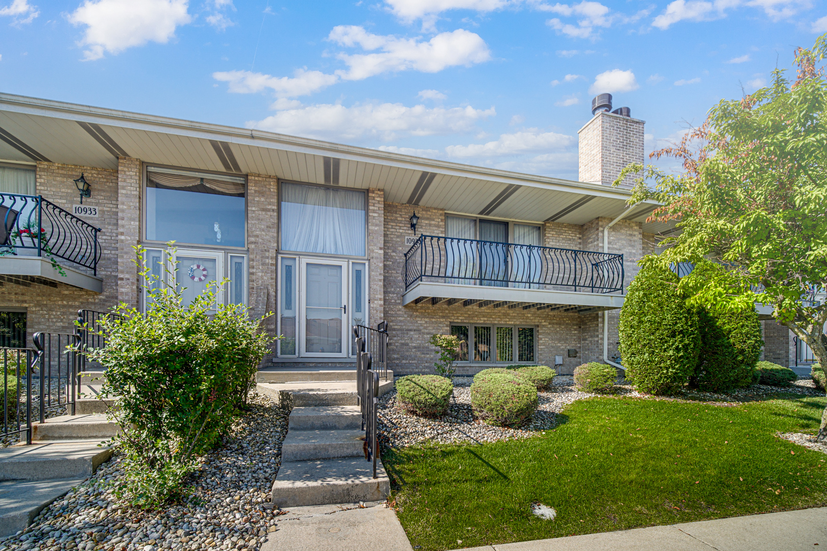 10935 California Court #185, Orland Park, IL 60467