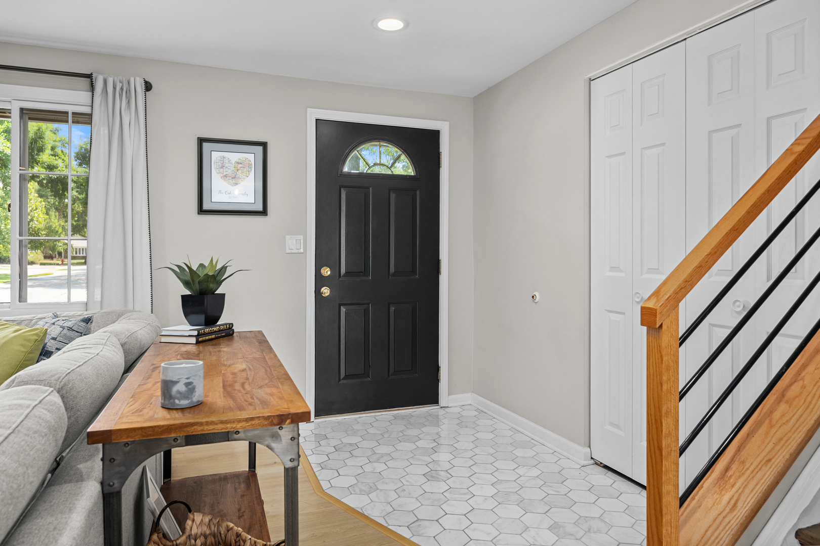410 Andrew Lane, Schaumburg, IL 60193